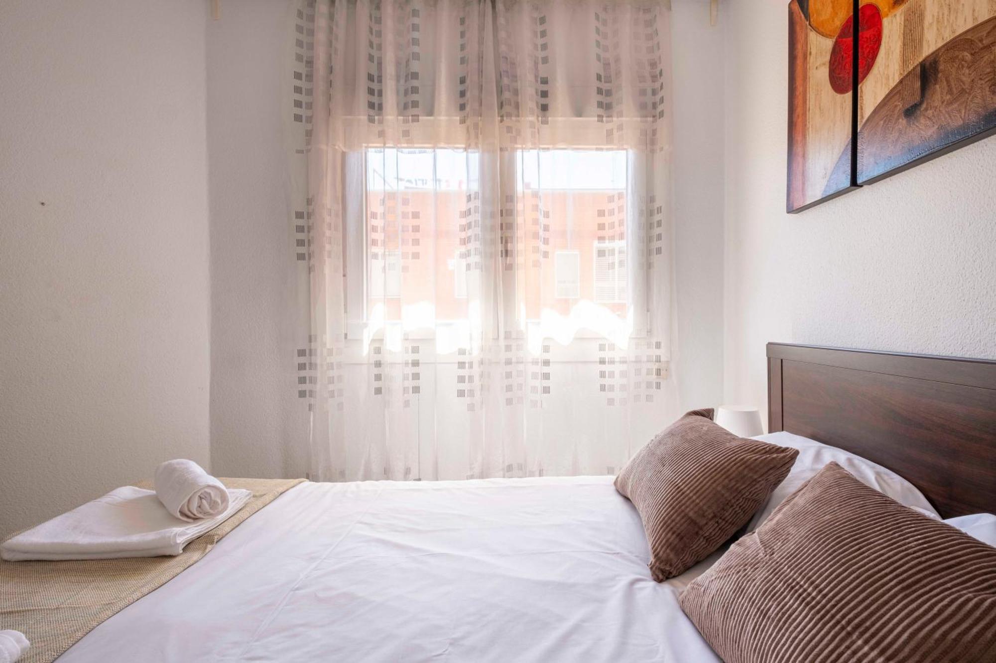 5 Min To The Sea And 15 Min To Barcelona Center Apartment Sant Adria de Besos Exterior foto