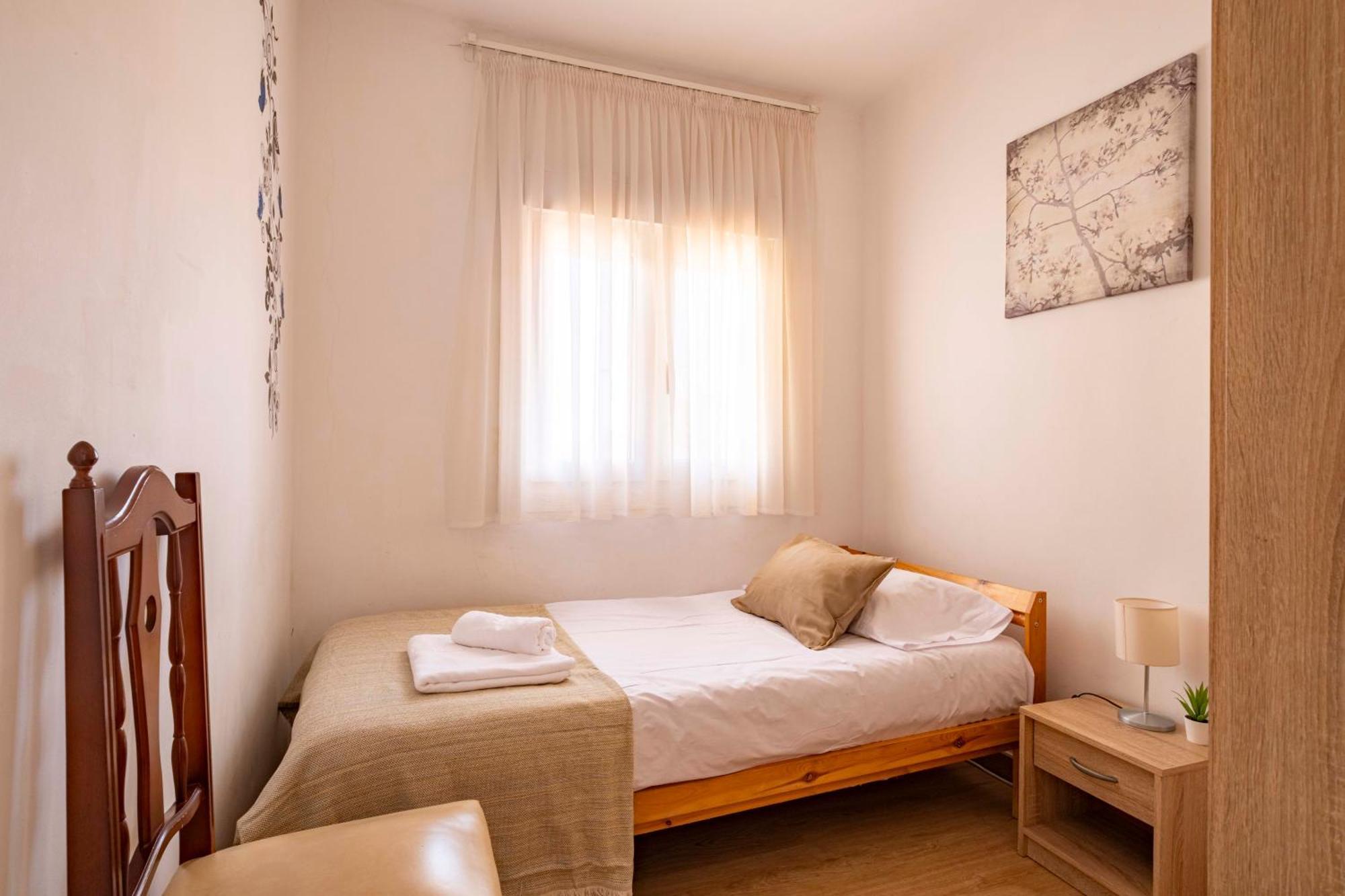 5 Min To The Sea And 15 Min To Barcelona Center Apartment Sant Adria de Besos Exterior foto